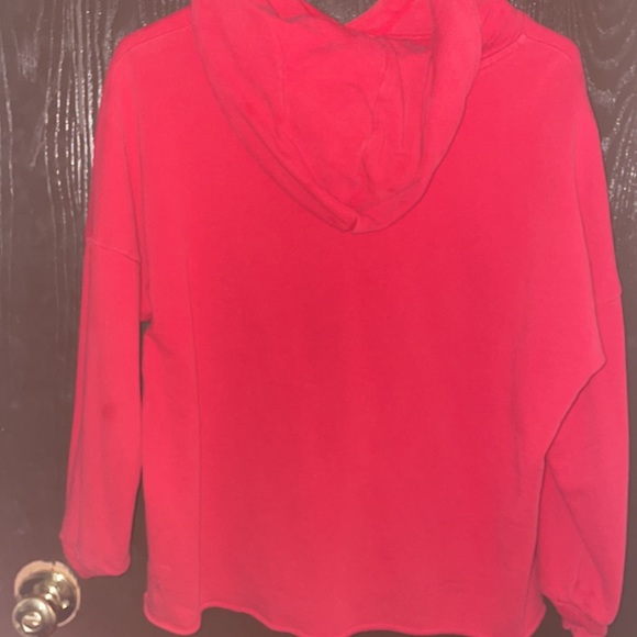 Red jacket - Picture 2 of 2